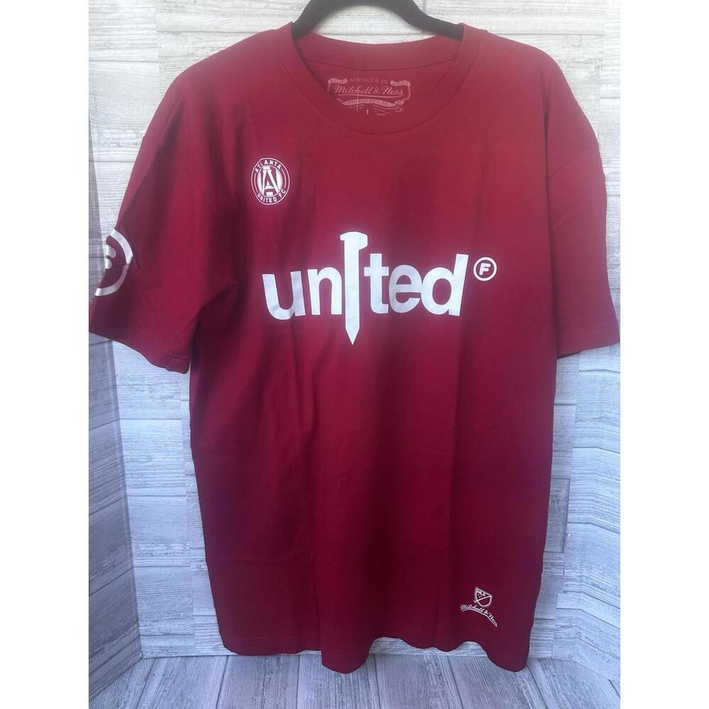 NWT Mitchell and Ness Atlanta United FC Red 2022 Season T-Shirt Men's Large 22